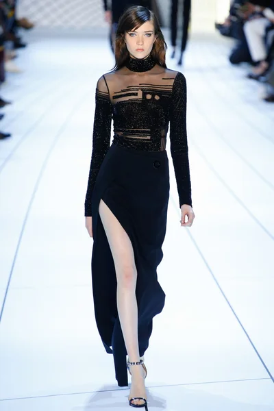 Look 30